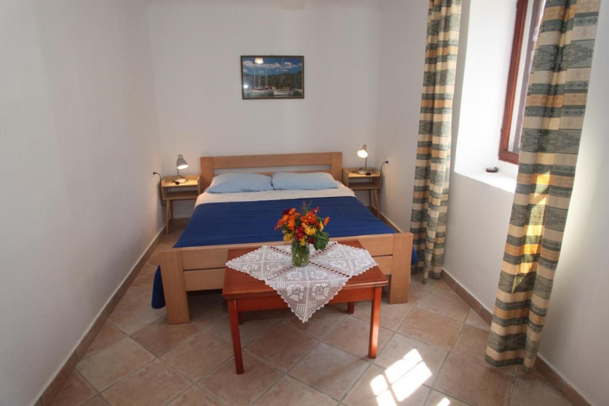 Apartments Anita Велі-Лошинь Екстер'єр фото